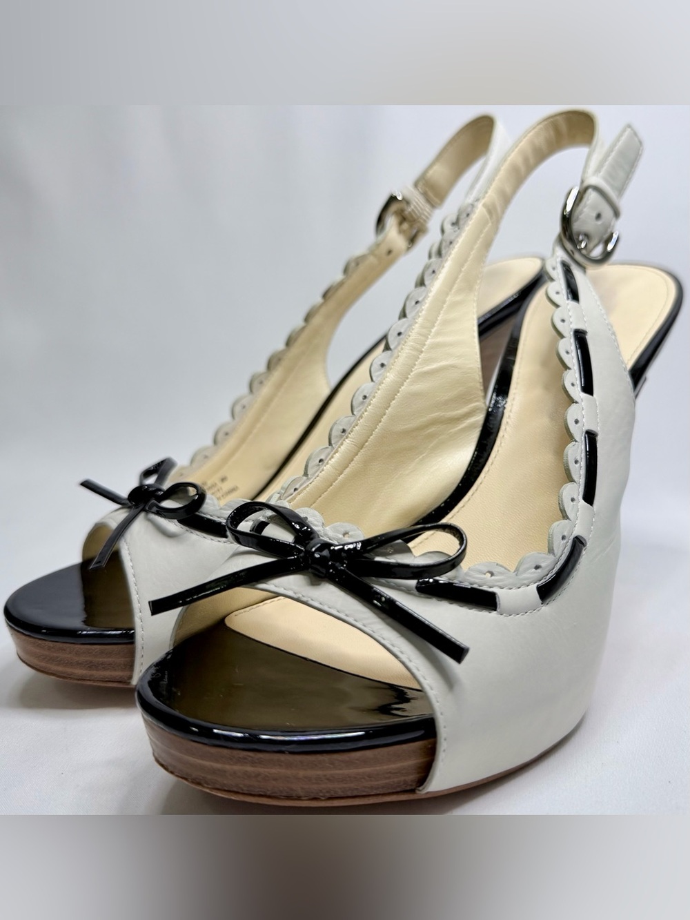 Coach Vintage Antonia Leather Bow Platform Slingback Stiletto Heels Off White 8M